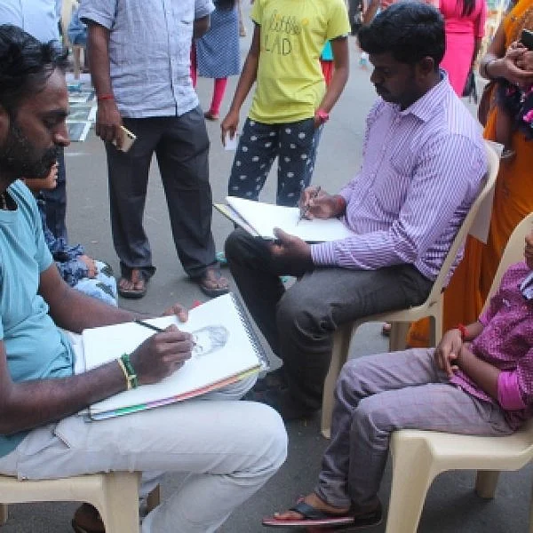 ஓவியம், போட்டோகிராபி, பானை செய்தல், மண்ணில் சிற்பம், இரவில் மின்னிய விளக்குகள் என அசத்திய கோவை திருவிழா.... படங்கள்: ஆயிஷா அஃப்ரா ஷே