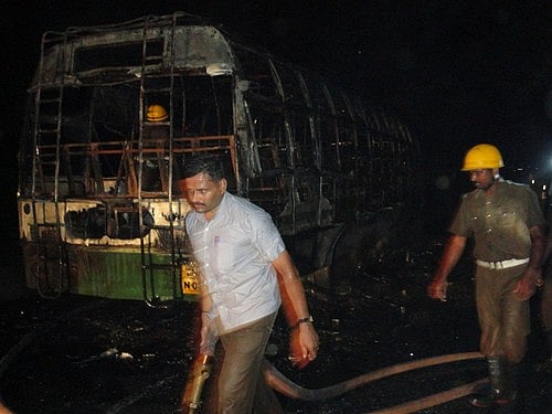 பா.ம.க.வினர் இன்றும் வன்முறை: வட மாவட்டங்களில் பதற்றம் (படங்கள்)