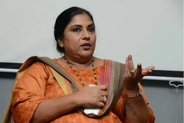நடிகை ஸ்ரீப்ரியா பத்திரிகையாளர்களுக்கு வேண்டுகோள்