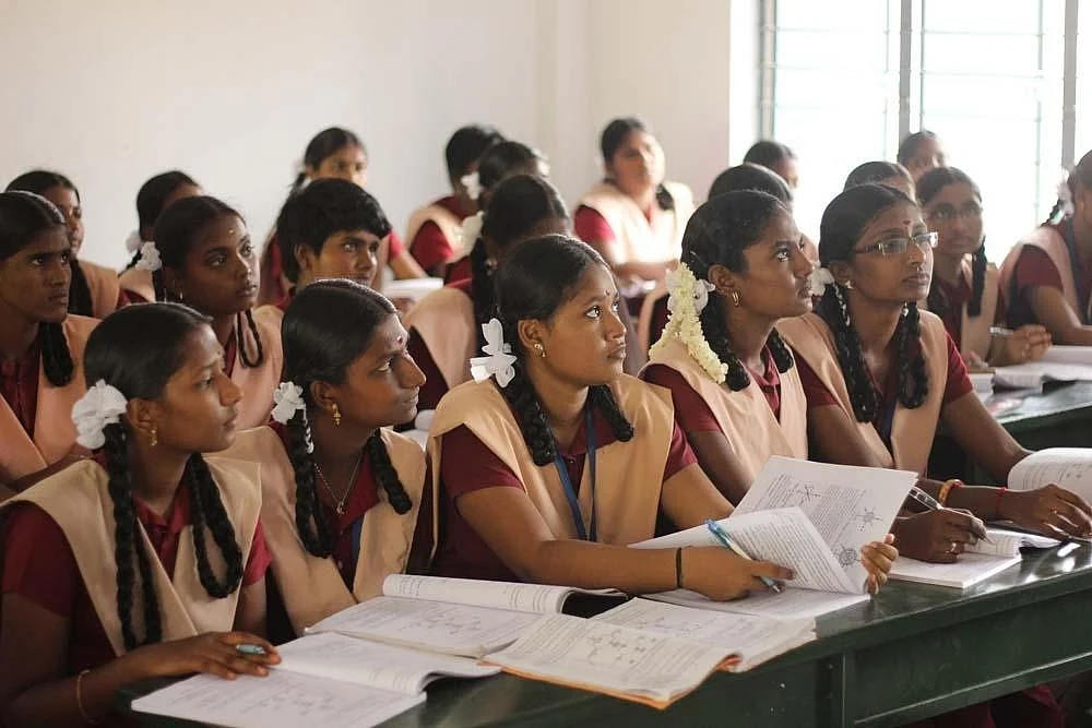 #Alert : கோடை விடுமுறையில் ஸ்பெஷல் கிளாஸ் வைக்கும் பள்ளிகளின் கவனத்துக்கு!