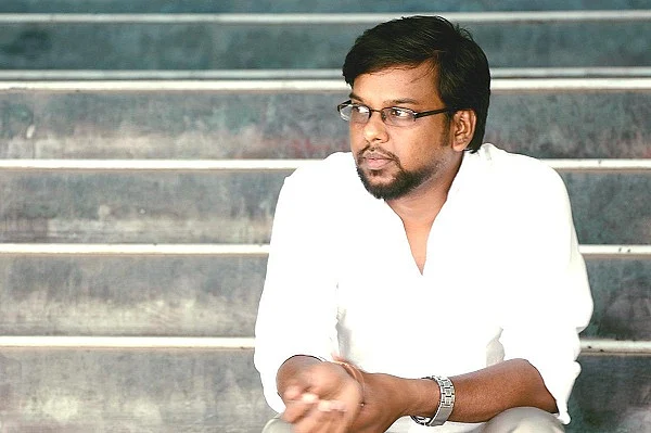 எல்லா விசயங்களிலும் அப்டேட்டாக இருக்கிறார் விஜய் சார் - தெறி டிசைனர் பேட்டி
