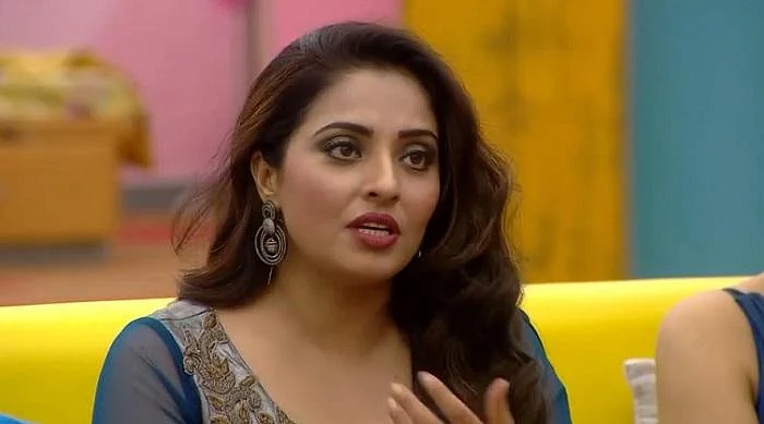 `என்னை யாரும் சினிமாவுக்கு ரீஎன்ட்ரி'னு குறிப்பிடாதீங்க'- கடிந்துகொள்ளும் மும்தாஜ்!