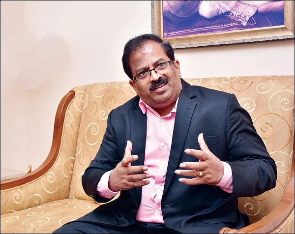 ஷேர் மார்க்கெட் to ஹோம் லோன்: 5 நிமிட வாசிப்பில் நாணயம் விகடனின் 8 ஆர்ட்டிகிள்ஸ்!