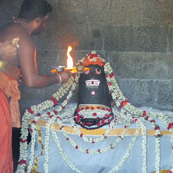 ஆலயம் தேடுவோம்: பரசுராமர் வழிபட்ட திருக்கோயில் பொலிவு பெறட்டும்!
