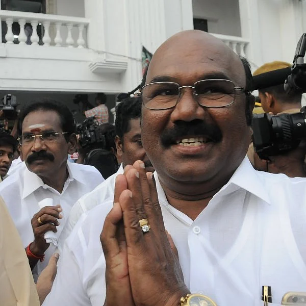 `சி.பி.ஐ விசாரணை தேவையில்லை!’ - நிர்மலா தேவி விவகாரத்தில் ஜெயக்குமார் பதில்