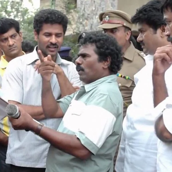 ``உங்க பாணில மனசைக் களவாடிட்டீங்க தங்கர்!'' - ‘களவாடிய பொழுதுகள்’ விமர்சனம்.