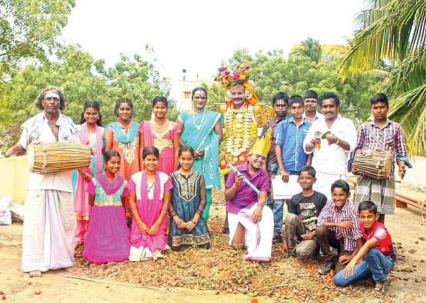 கூத்துக்கட்டி ஆட வந்தோம்!