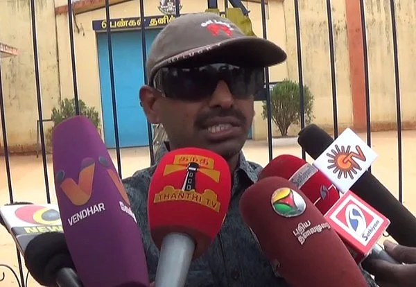 வேலூர் சிறையில் நளினியுடன் சகோதரர் சந்திப்பு!