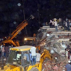 தானே கட்டிட விபத்து: பலி எண்ணிக்கை 73 ஆக உயர்வு!