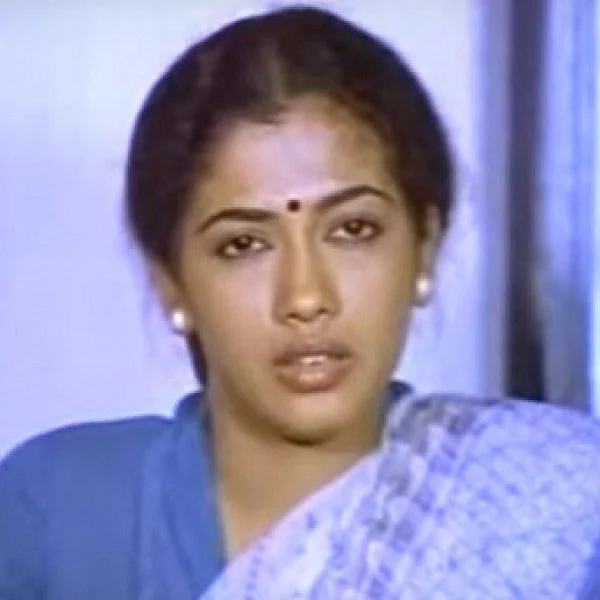 'அந்த நியூஸை வதந்தின்னு சொல்ல மாட்டேன்' - 'கடலோரக் கவிதைகள்’ ரேகா