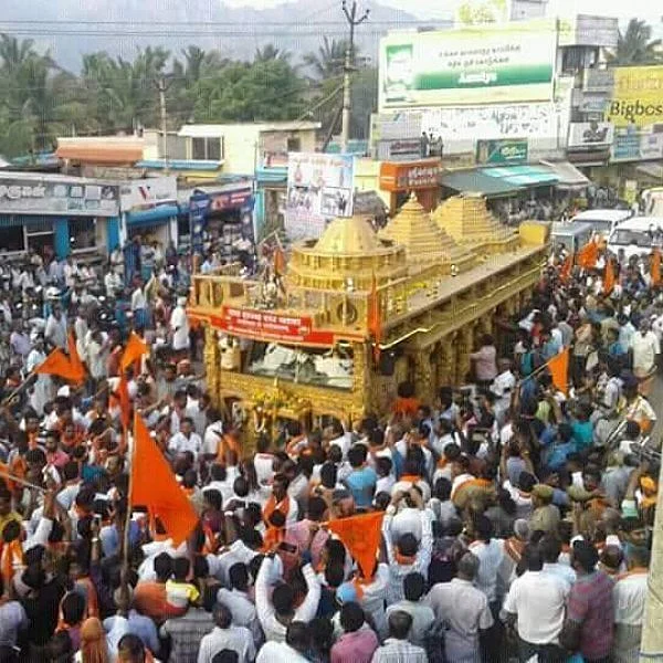 ரதயாத்திரையில் தடையை மீறி பொதுக்கூட்டம் நடத்திய நூற்றுக்கும் மேற்பட்டோர் மீது வழக்கு!