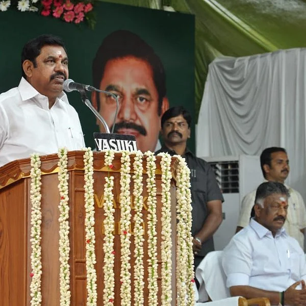 ”தமிழகம் வளர்ச்சியை நோக்கிச் செல்கிறது” முதல்வர் பழனிசாமி பெருமிதம்!