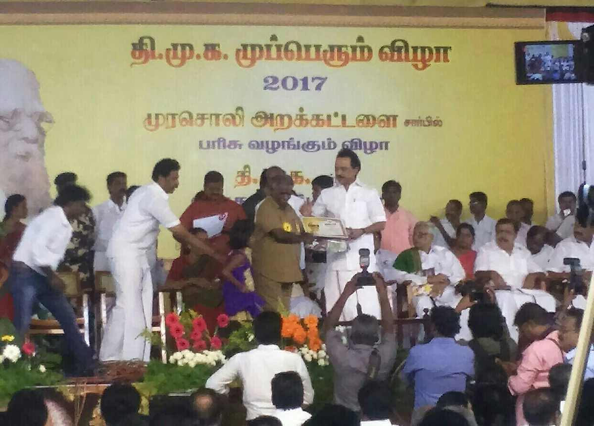 நம்பிக்கை வாக்கெடுப்புக்காக மக்களைத் திரட்டி போராட்டம் நடத்தப்படும்..! மு.க.ஸ்டாலின் எச்சரிக்கை