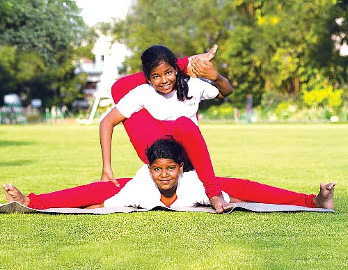 "சாதனைக்காக மட்டும் யோகா செய்யாதீங்க!”