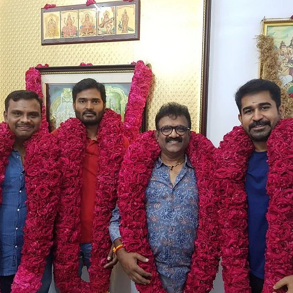 ''சென்றாயன் உண்மையிலேயே அப்படித்தானா, நடிக்கிறானானு தெரியலையே!" - நவீன்