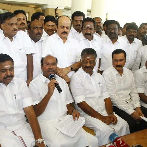 `இடஒதுக்கீட்டை இந்தத் துறையில் செயல்படுத்துங்கள்!'- தமிழக அரசுக்கு ராமதாஸ் கோரிக்கை