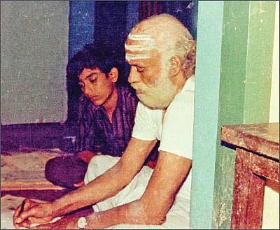 'அகிலாண்டேஸ்வரியின் அவதாரம்’