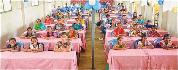 சுட்டி ஸ்டார்களுடன் கலக்கல் முகாம்!
