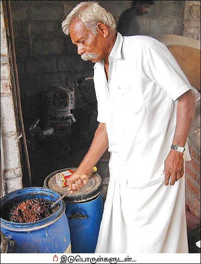 ஏற்றம் தரும் எலுமிச்சை! - 300 மரங்கள்... ஆண்டுக்கு ரூ 7 லட்சம்...