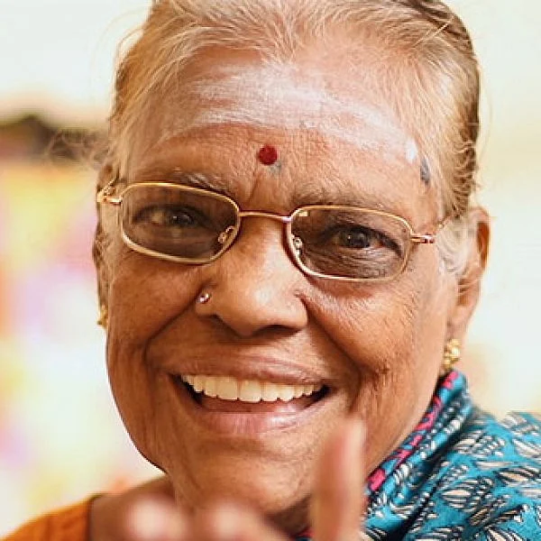 கொஞ்சம் அன்பு தர முடியுமா? #NeedHelp Sponsored Content