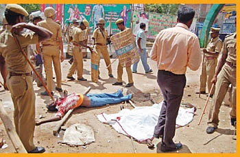 போட்டுத் தள்ளியதா போலீஸ் சாதி?