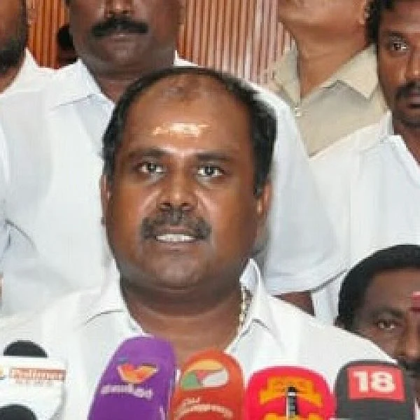 அமைச்சர் உதயகுமார்