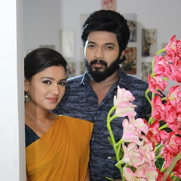 "நந்தினி, பார்வதி. 'செம்பருத்தி' சீரியலில் ஆதி கரம் பிடிக்கப்போவது யாரை?" - 'ஷூட்டிங்ல மீட்டிங்' பகுதி 6