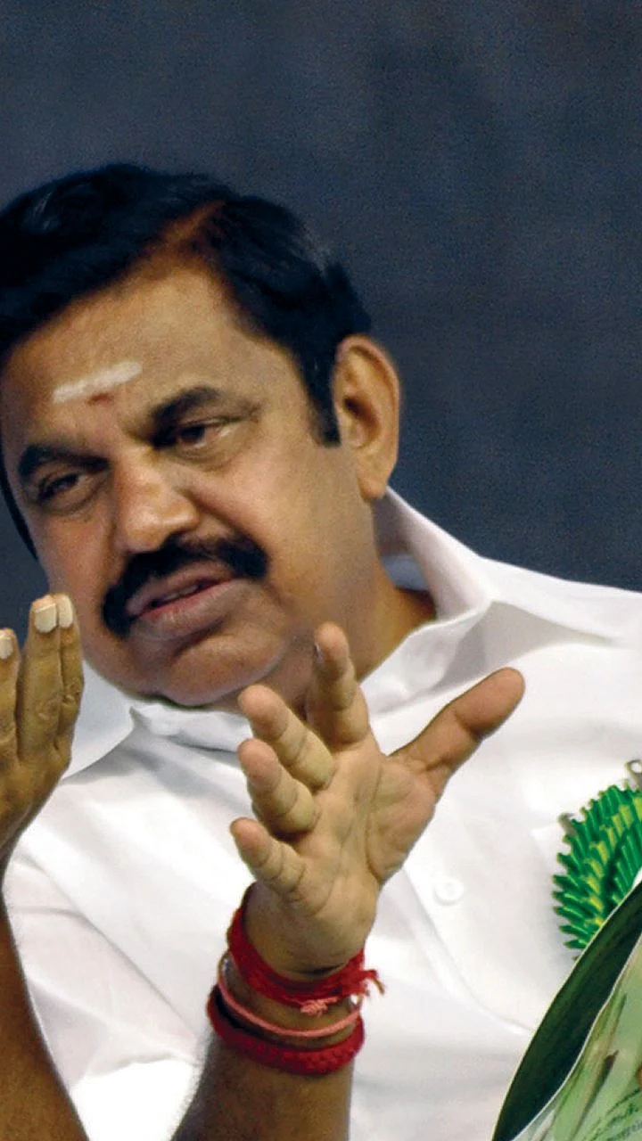 மிஸ்டர் கழுகு: பொங்கலுக்குள் இடைத்தேர்தல்... ஆளும் கட்சி சீக்ரெட் பிளான்!