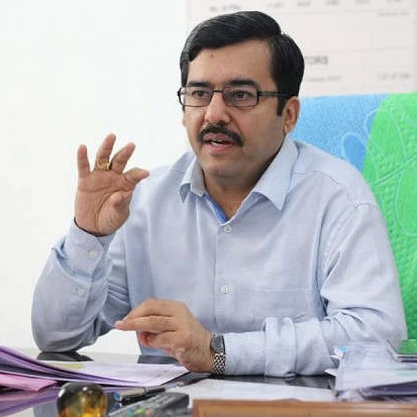 மாற்றப்படுகிறார் தமிழக தலைமைத் தேர்தல் அதிகாரி ராஜேஷ் லக்கானி?
