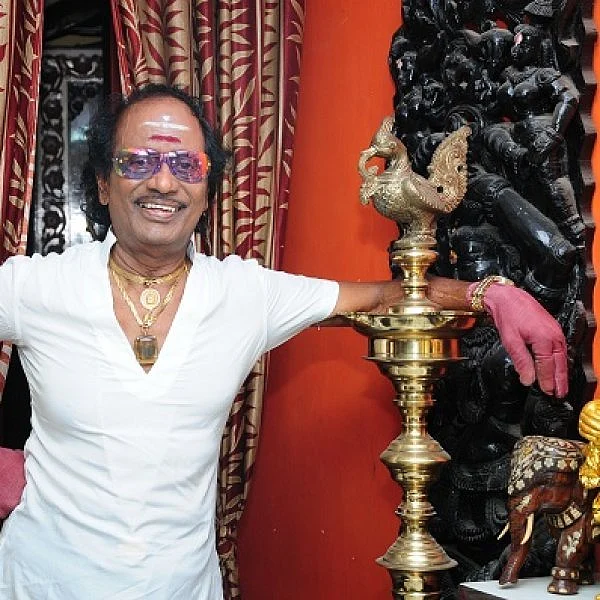 பிறந்த நாள் - சினிமா கலைஞர்கள் - Page 23 Vikatan%2F2019-05%2Fcd5eff4f-4354-4d85-9311-7d4d57db69c8%2F124673_thumb.jpg?auto=format%2Ccompress&format=webp&w=700&dpr=1