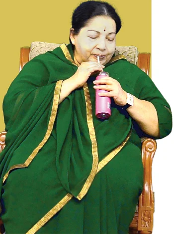 குட்கா to `கஜா முறைகேடு: 4 நிமிடத்தில் ஜூனியர் விகடனின் 8 அம்சங்கள்!