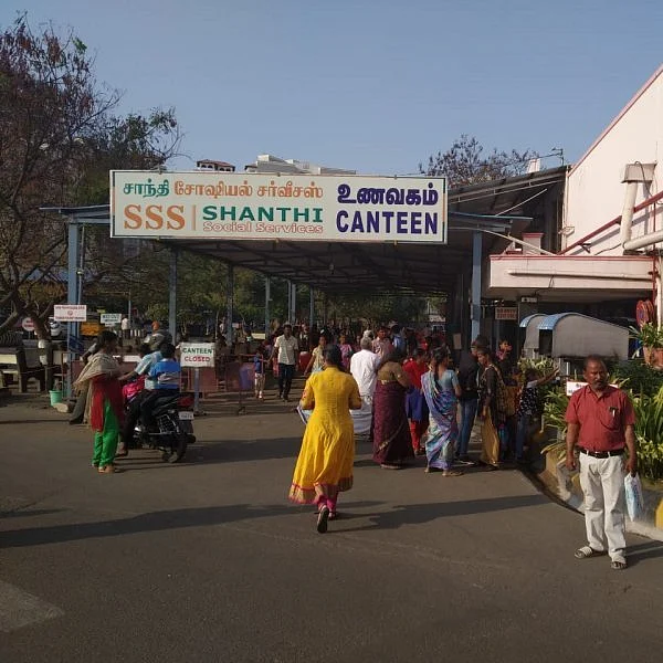 5 ரூபாய் டிபன்; 10 ரூபாய் மீல்ஸ்... கோவையில் சந்தோஷ சேவை!