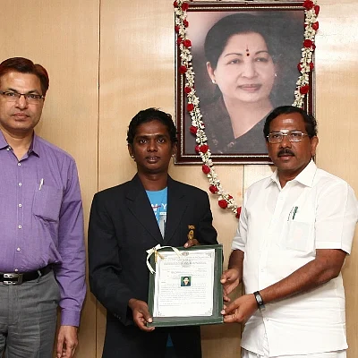 விளையாட்டு வீராங்கனைக்கு அரசு பணி!