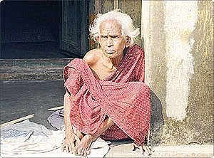 பப்ளிக்குட்டி... ஐஸ் கட்டி !