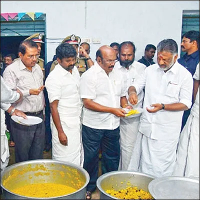 மிஸ்டர் கழுகு: ஆக்டிங் சி.எம்... ஆக்டிவ் சி.எம்.!