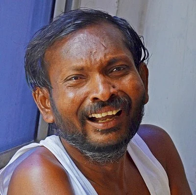 திமுக முன்னாள் அமைச்சர் மிரட்டுவதாகக் கூறி வாலிபர் தீக்குளிக்க முயற்சி: விருதுநகரில் பரபரப்பு
