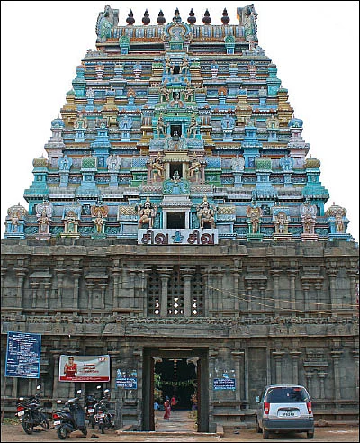 “பிரார்த்தனையை நிறைவேற்றிய விளக்கு பூஜை!”