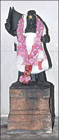 அருமருந்தாகும் அபிஷேக தீர்த்தம்!