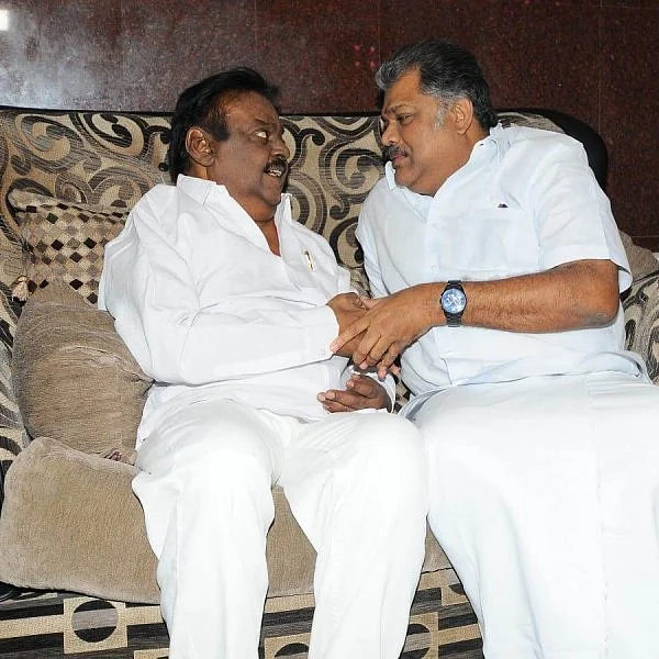 `வாங்க சின்னய்யா’ என்றார் விஜயகாந்த்! - பழைய நினைவுகளை மீட்டிய ஜி.கே.வாசன்