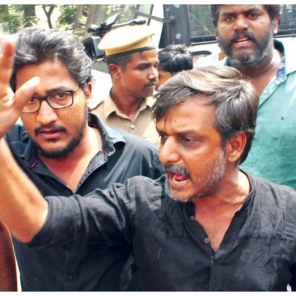 “குடிசையைக் கொளுத்தினால் கைது இல்லை... மெழுகுவத்தி ஏற்றினால் குண்டாஸ்!” - கொதிக்கும் திருமுருகன் காந்தி