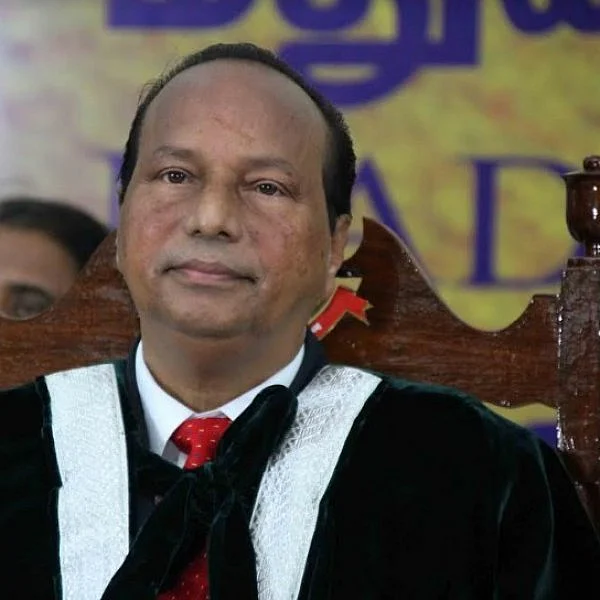 'துணைவேந்தர் தேர்வு, நிர்பந்தத்தால் நடந்தது!' - நீதிபதிகளை அதிர வைத்த தேர்வுக்குழு
