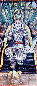 குங்கும அர்ச்சனை செய்தால் மாங்கல்ய பலம் பெருகும்!