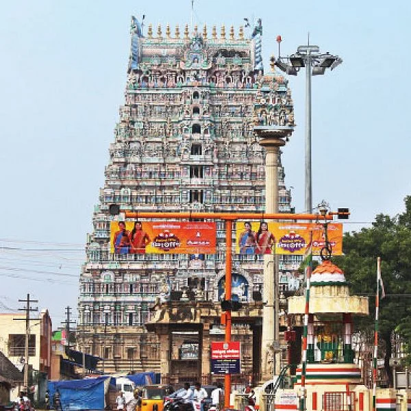 நிதி கொடுக்கும் எம்.எல்.ஏ... வாங்க மறுக்கும் அதிகாரிகள்!