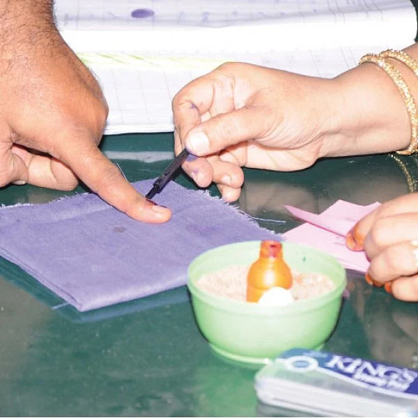காபி கேன் இன்வெஸ்டிங் - 5 - தேர்தல் முடிவுகள் பங்குச் சந்தை முதலீட்டாளர்களைப் பாதிக்குமா?
