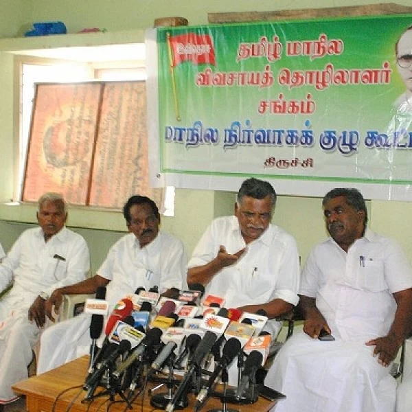 பட்டாசு ஆலை அதிபர்களுக்கும் அமைச்சர் ராஜேந்திர பாலாஜிக்கும் என்ன தொடர்பு? கேள்வி எழுப்பும் முத்தரசன்