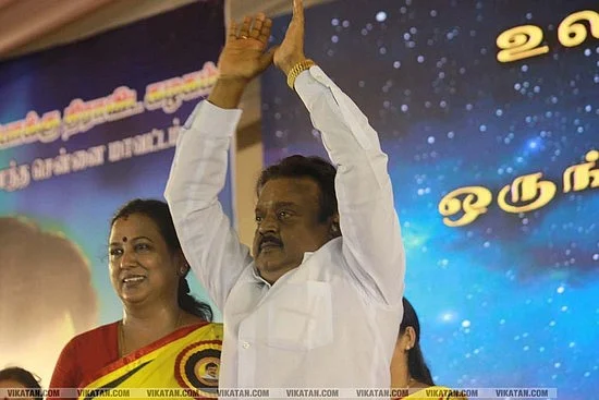 தனித்து போட்டியா... தனி அணியா... என்ன செய்யப்போகிறார் விஜயகாந்த்?