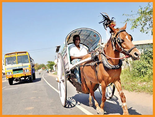 ஓரம் போ... ஓரம் போ... கூண்டு வண்டி வருது!