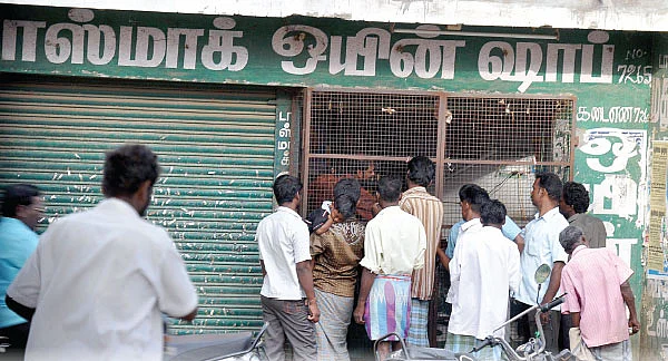 அமைச்சர் அலுவலகத்தில் இருந்து பிரஷர் கொடுக்கிறார்கள்!