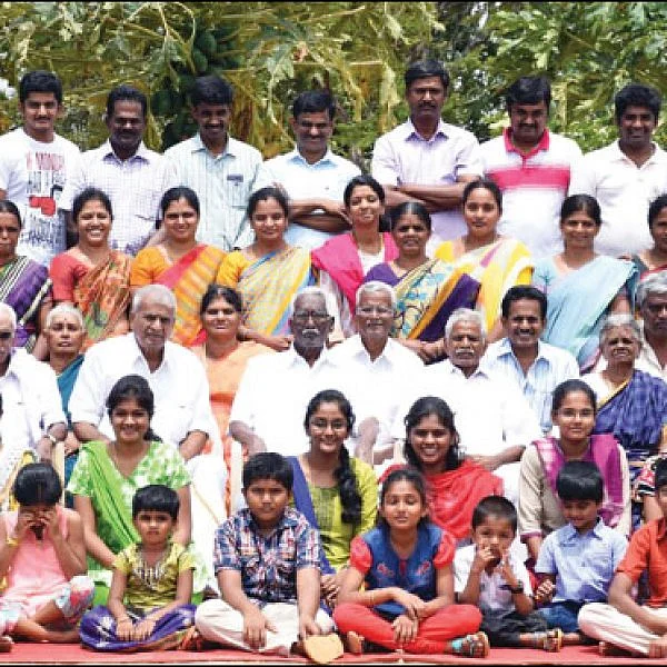 பண்ணை வீட்டில் ‘பிக் பாஸ்!’