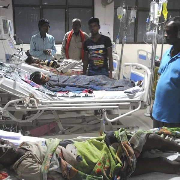 கோரக்பூர் அரசு மருத்துவமனையில் ஒரே நாளில் 16 குழந்தைகள் இறப்பு..! மீண்டும் சோகம்